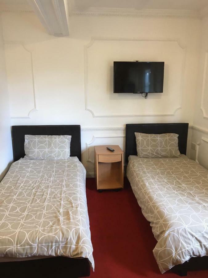 Hatfield Save-Money Rooms - 10Over10 For Price! Zewnętrze zdjęcie